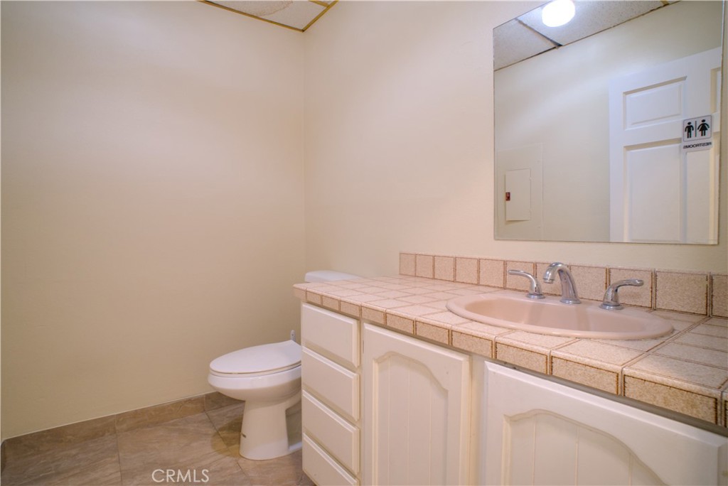 300 N Tustin 200 Property Photo 13