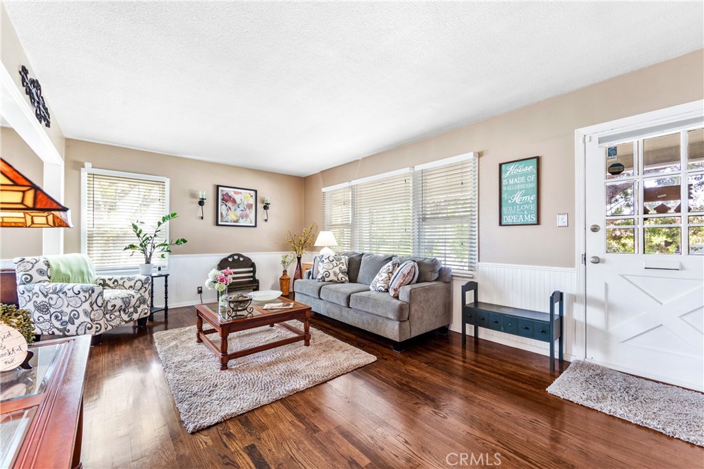 4702 Castana Avenue Property Photo 1