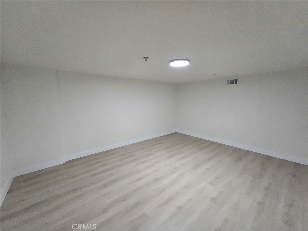 70 Harkness Avenue 4 Property Photo 8
