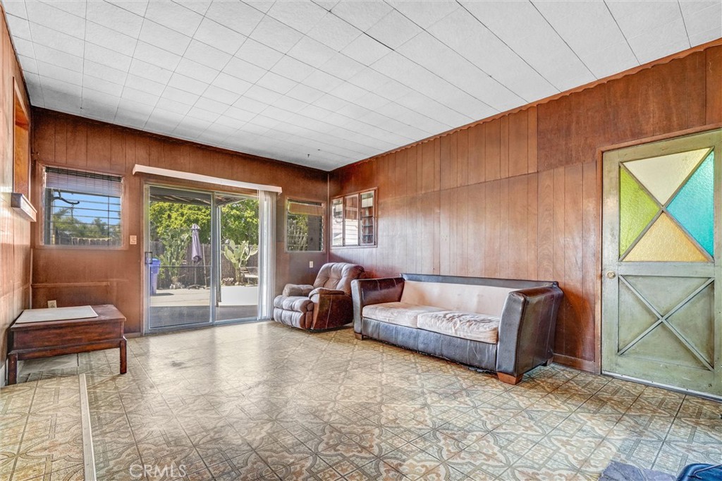 13531 Utica Street Property Photo 9