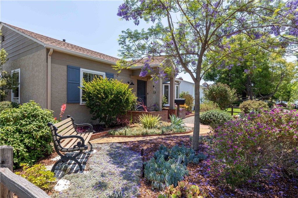 3848 Rose Ave Property Photo 1