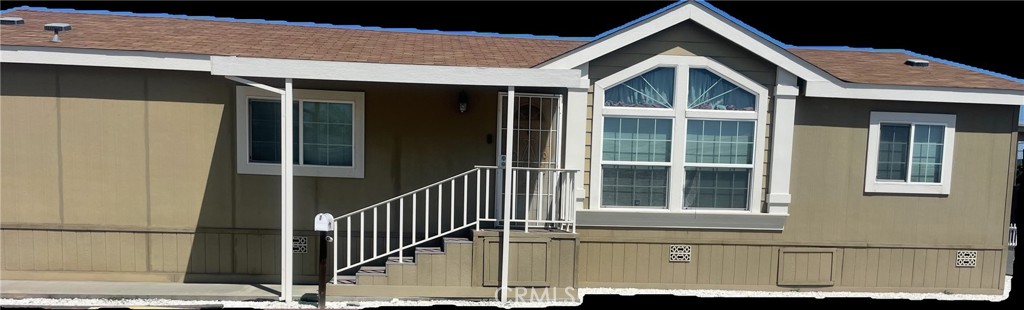 8 Spruce Property Photo