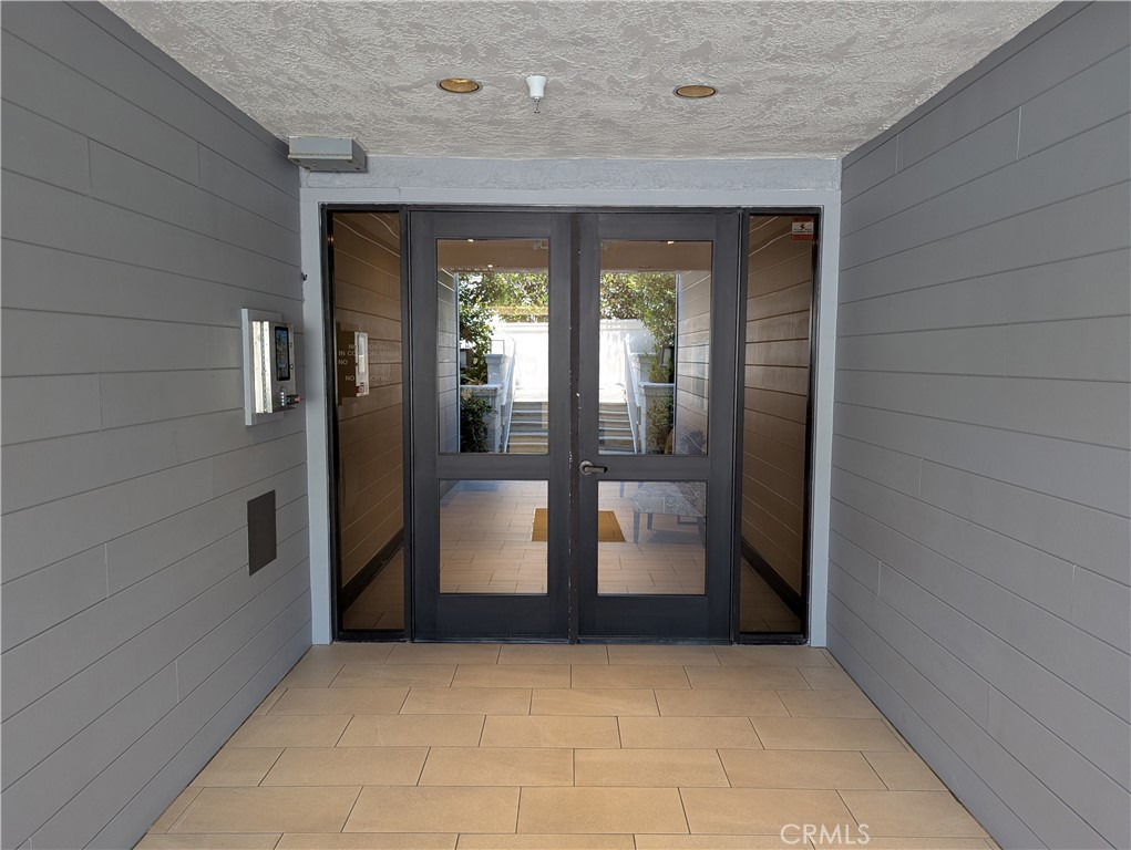 270 Cagney Lane 308 Property Photo 10