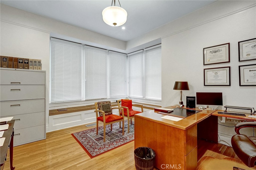 232 Harrison Avenue Property Photo 8