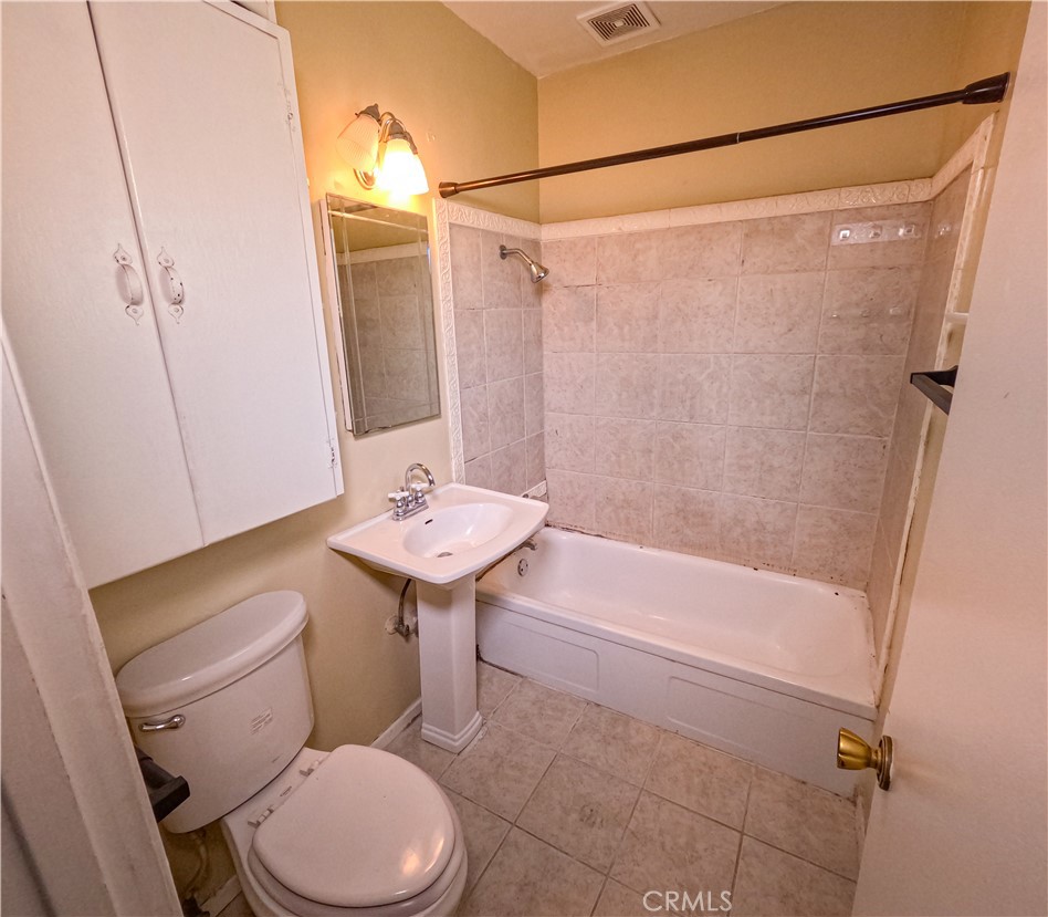 7142 Church Avenue Property Photo 12