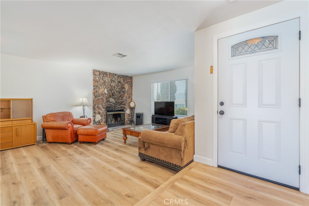 16230 Rodeo Street Property Photo 10