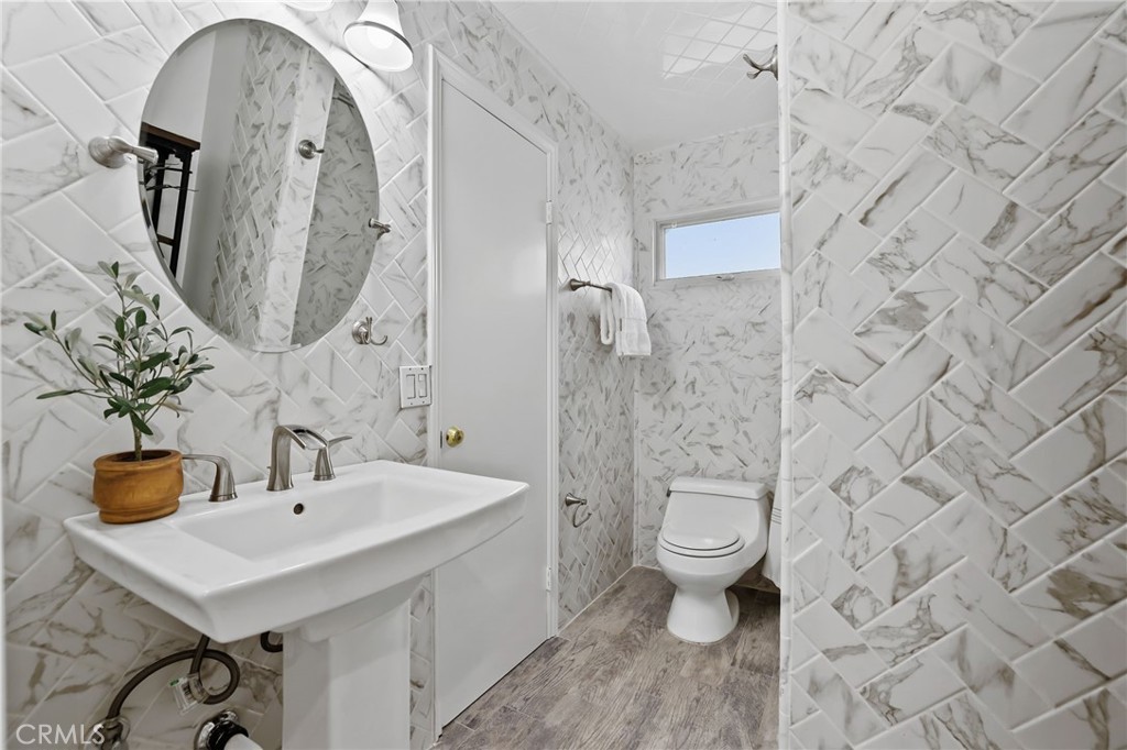 10351 Lassen Street Property Photo 40