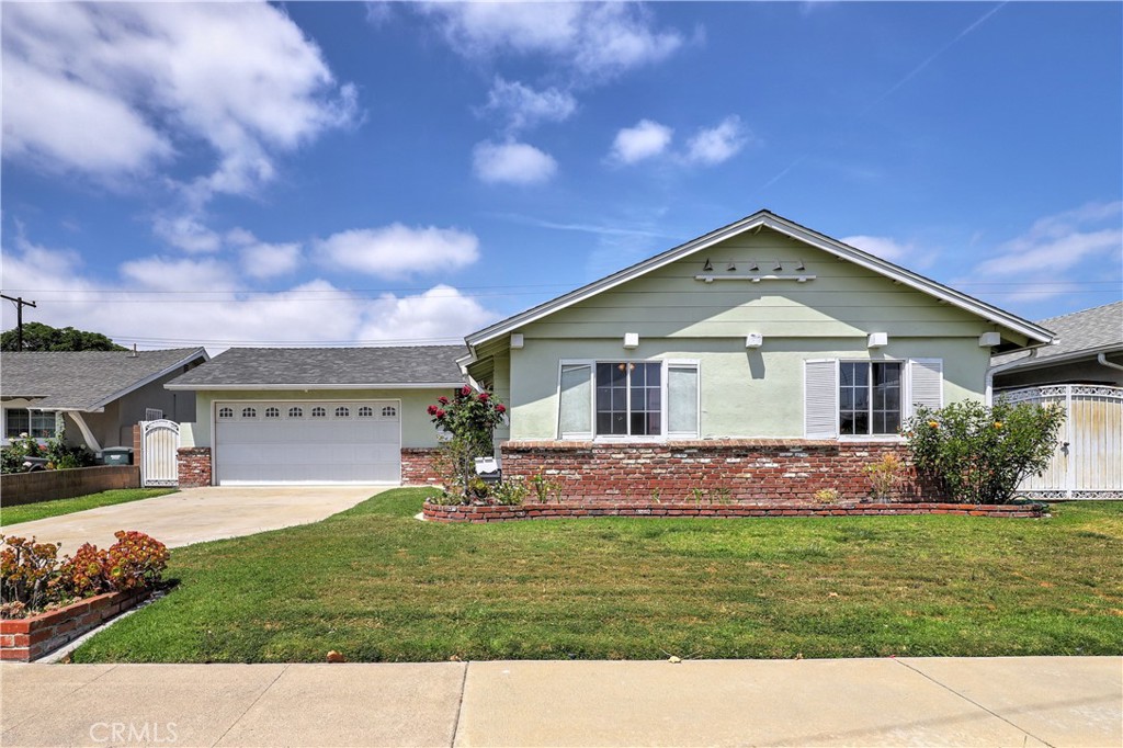 7451 Apache Property Photo 1