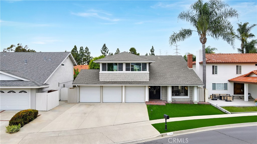 15061 Glass Circle Property Photo 1