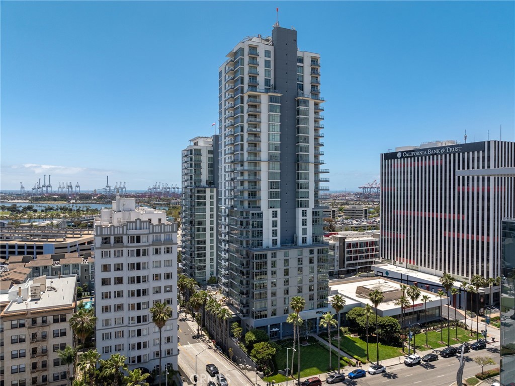 400 W Ocean Boulevard 1 Property Photo 1