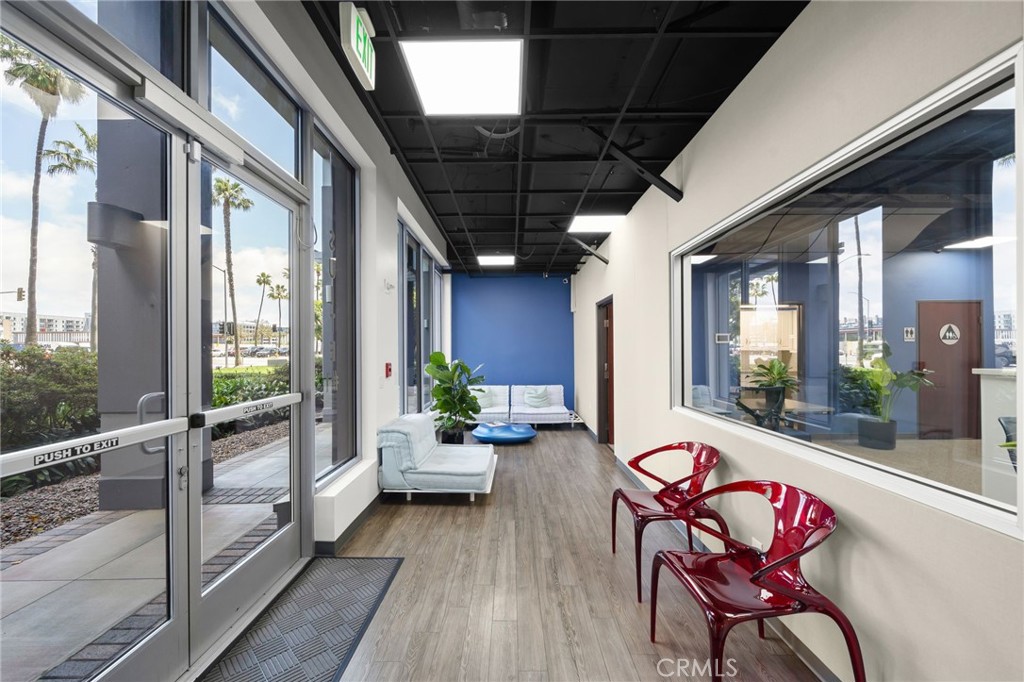 400 W Ocean Boulevard 1 Property Photo 6