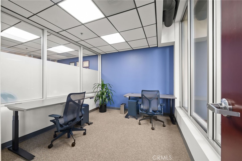 400 W Ocean Boulevard 1 Property Photo 7