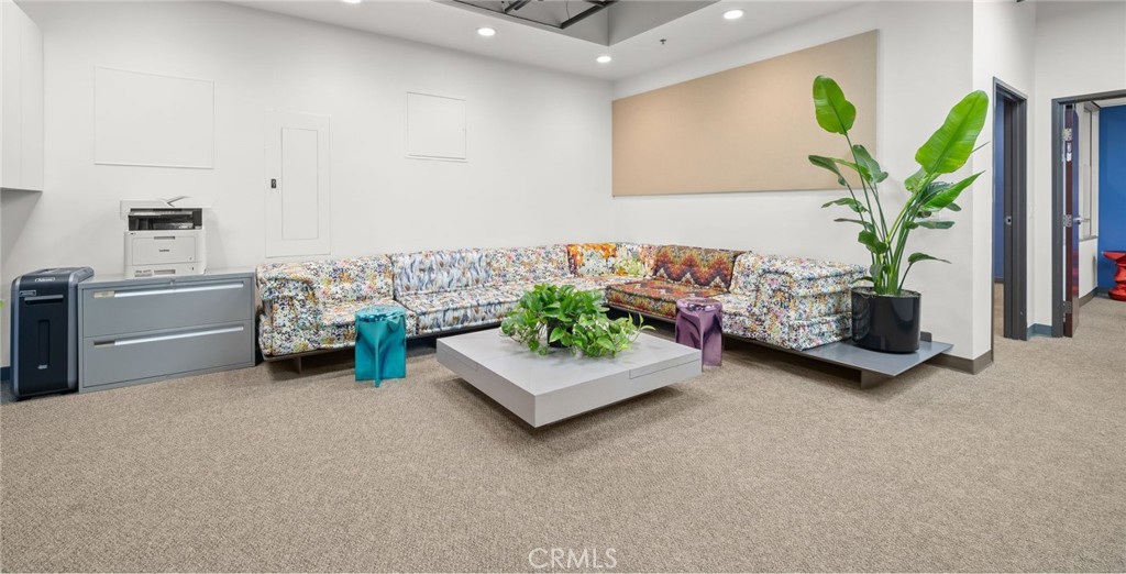 400 W Ocean Boulevard 1 Property Photo 15