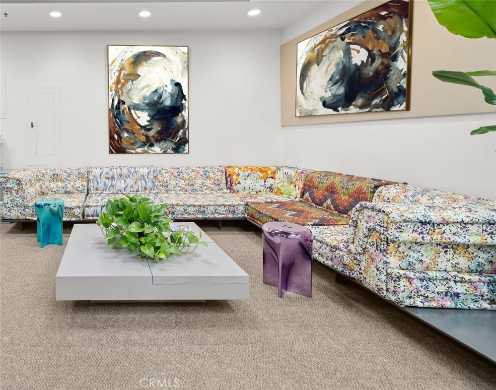 400 W Ocean Boulevard 1 Property Photo 16