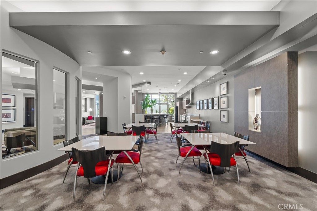 400 W Ocean Boulevard 1 Property Photo 24