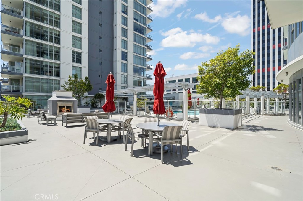 400 W Ocean Boulevard 1 Property Photo 32