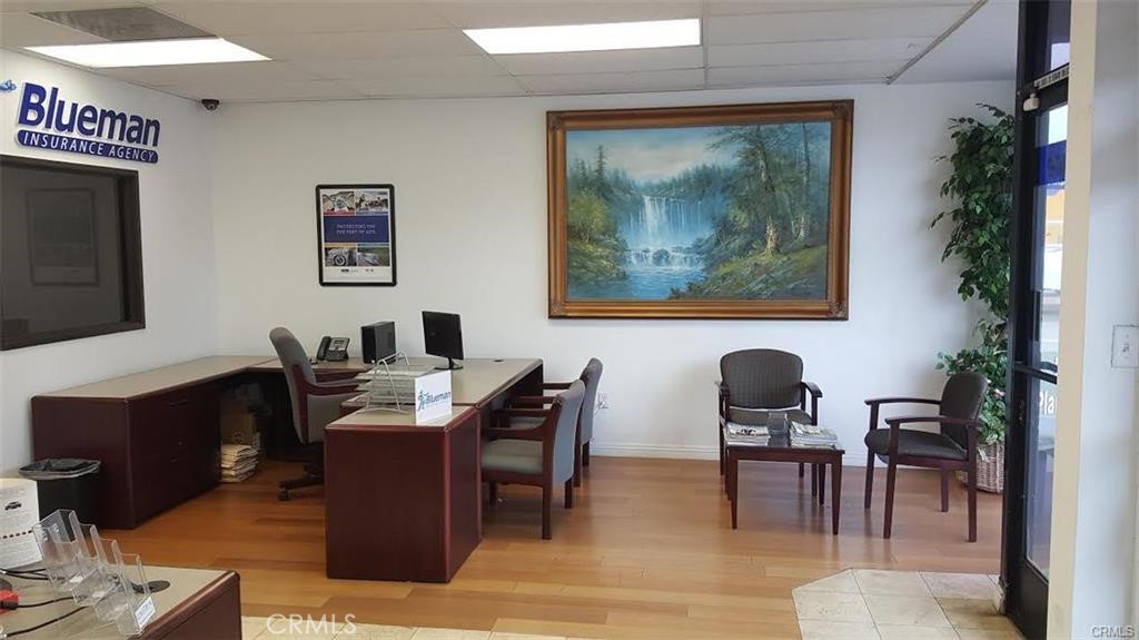 6342 Beach Boulevard Property Photo 7