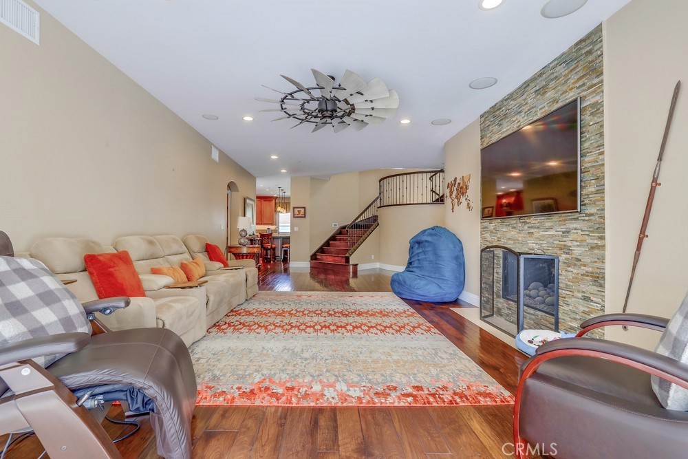 6572 Horseshoe Lane Property Photo 18