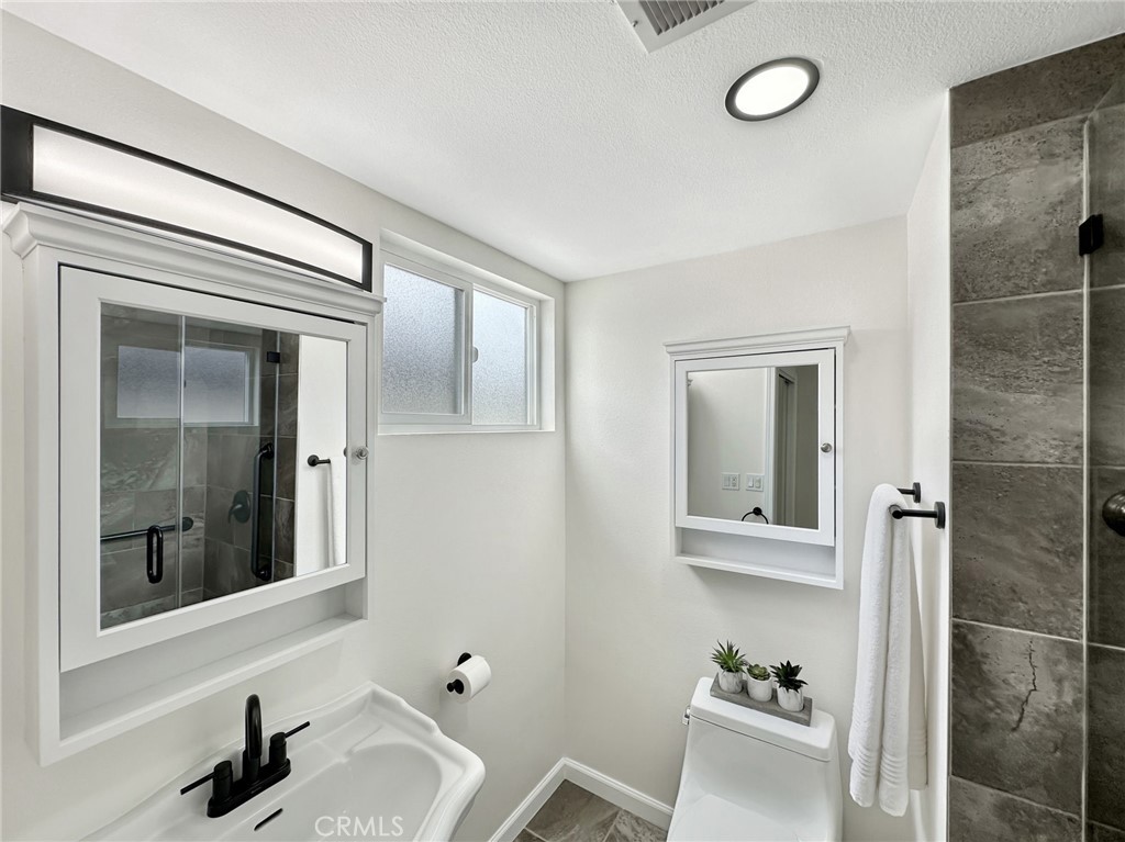 1461 Garland Avenue Property Photo 16