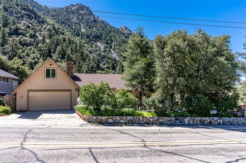 7605 Mt Baldy Road Property Photo