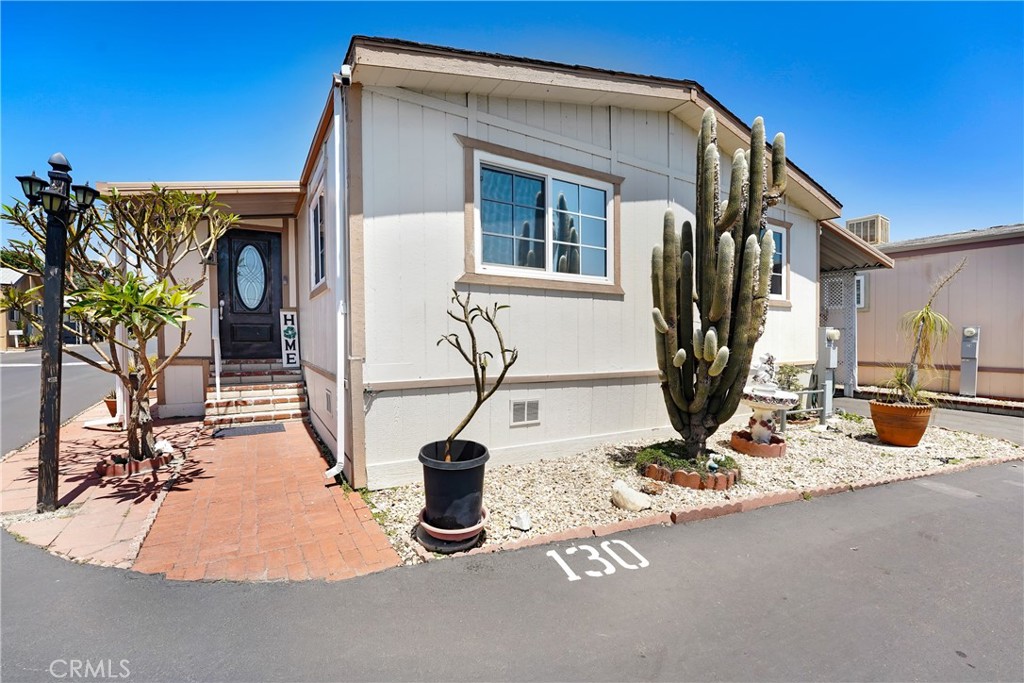 2717 Arrow 130 Property Photo