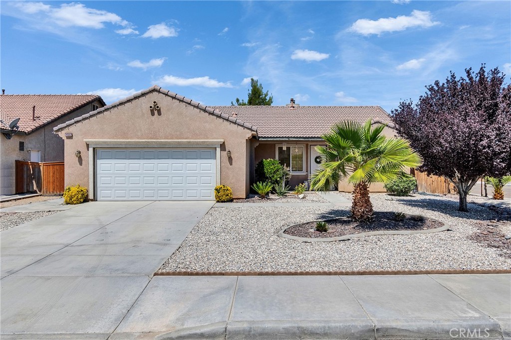 14562 Springdale Circle Property Photo 1