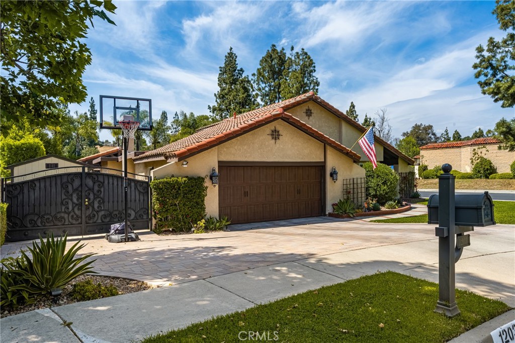 1203 Paseo Dorado Property Photo