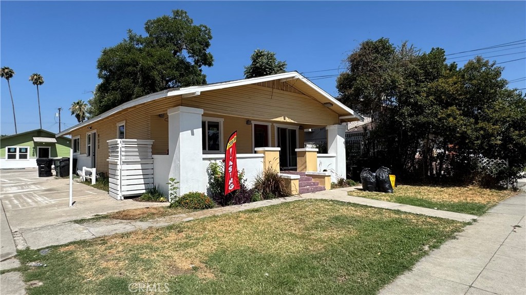928 N Arrowhead Avenue Property Photo 1