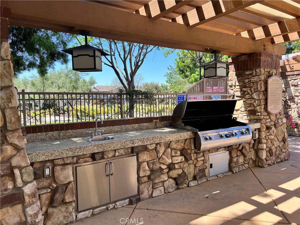 10382 Sparkling Drive 2 Property Photo 10