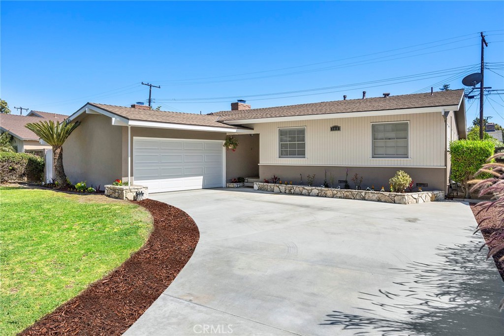 1418 E Wilshire Avenue Property Photo 1