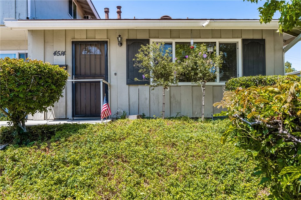 4514 Jamestown Property Photo 1