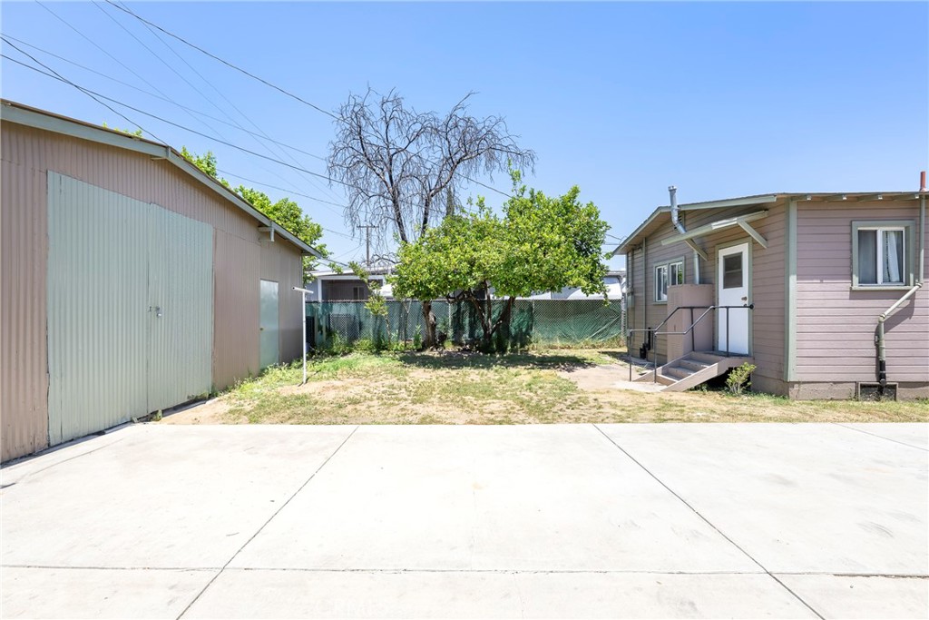 1123 S Mcdonnell Avenue Property Photo 20