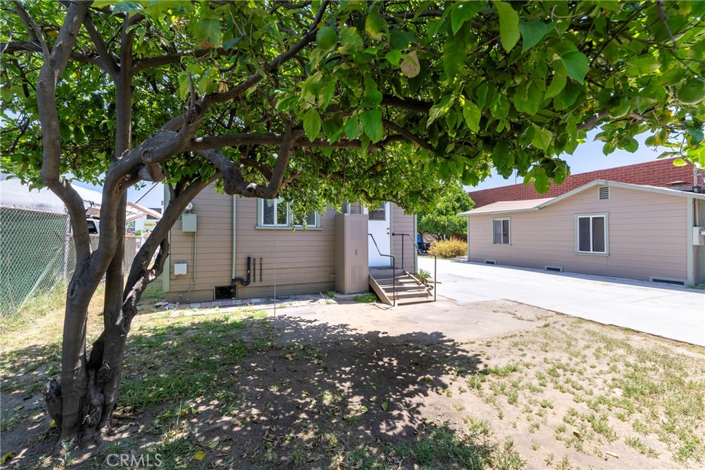 1123 S Mcdonnell Avenue Property Photo 21