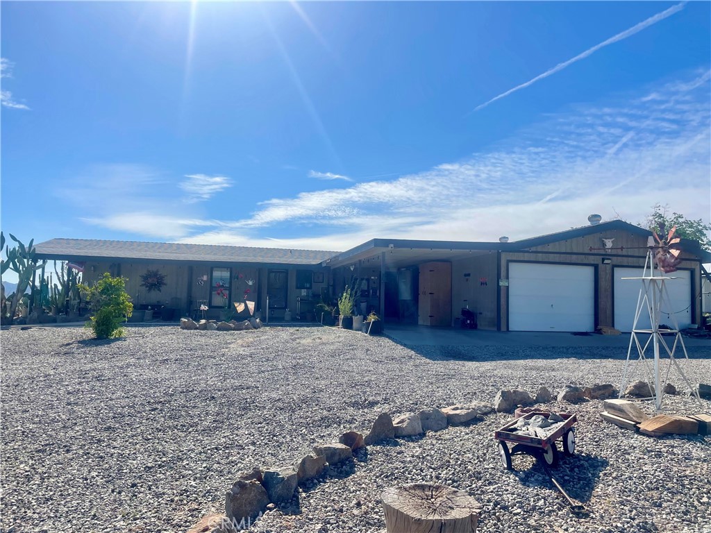 7554 Acoma Trail Property Photo 5