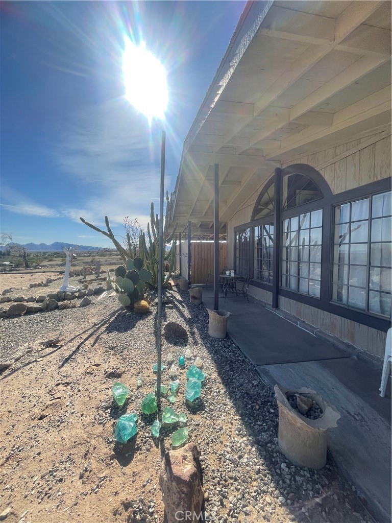7554 Acoma Trail Property Photo 6