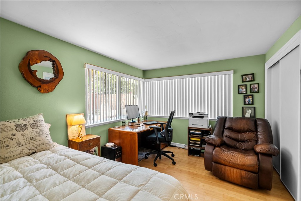 565 Martinique Place Property Photo 7
