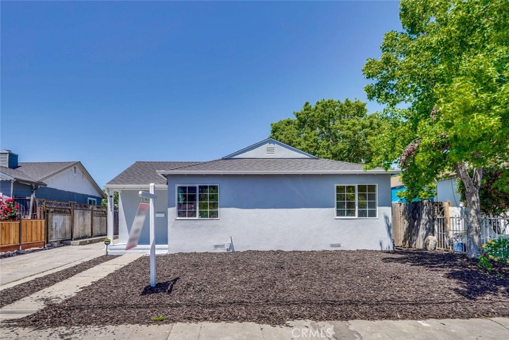 1221 Westminster Avenue Property Photo 1