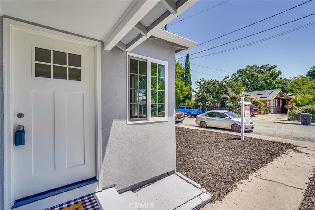 1221 Westminster Avenue Property Photo 3