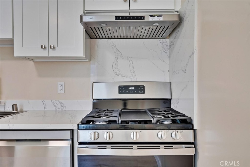 1221 Westminster Avenue Property Photo 9