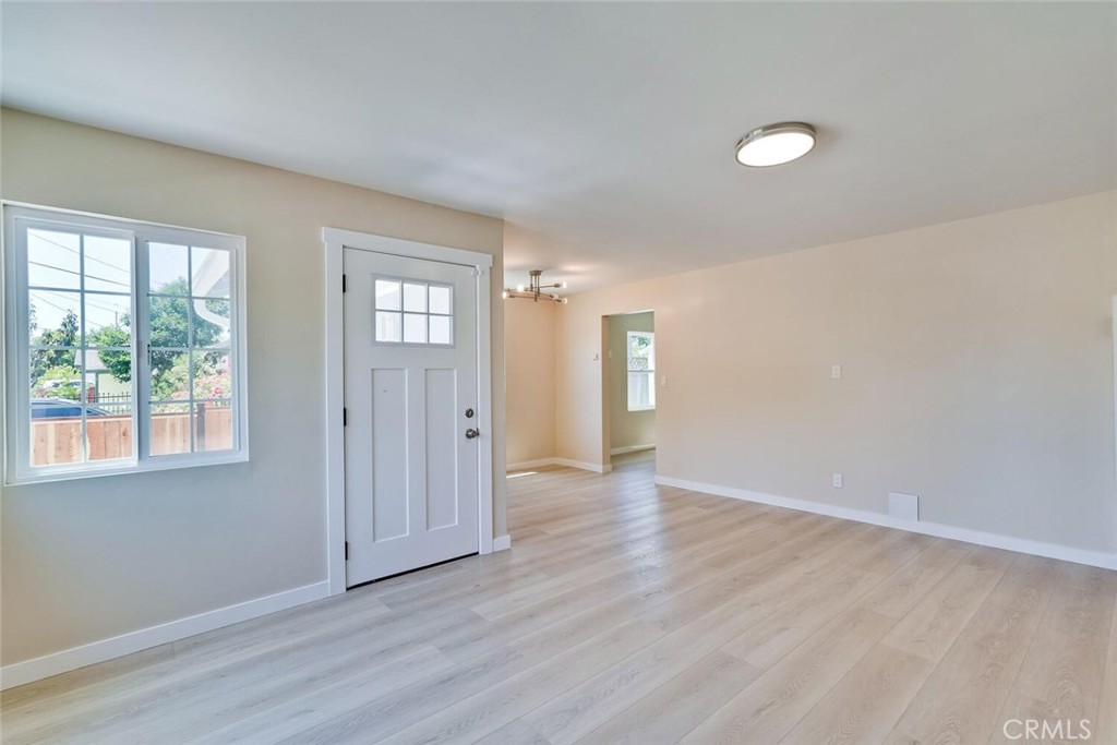 1221 Westminster Avenue Property Photo 22