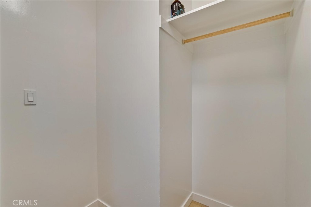 1221 Westminster Avenue Property Photo 27