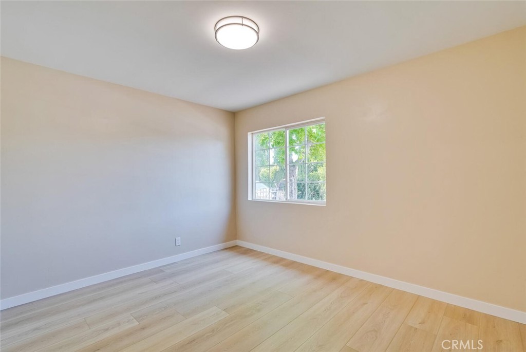 1221 Westminster Avenue Property Photo 29