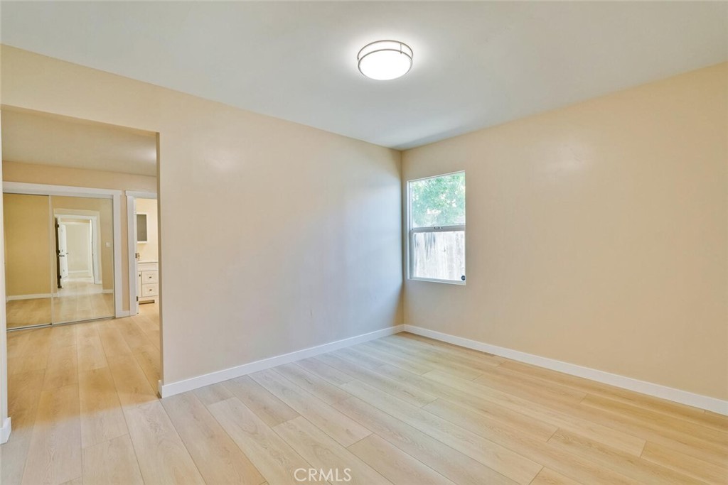 1221 Westminster Avenue Property Photo 34