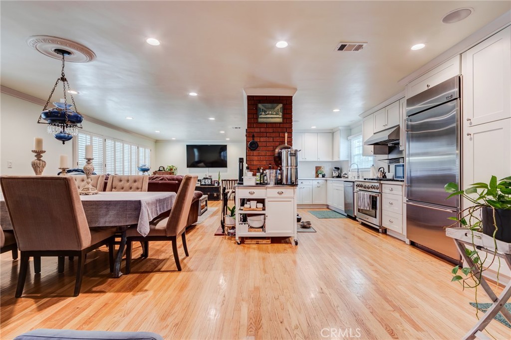 12438 Lambert Circle Property Photo 17