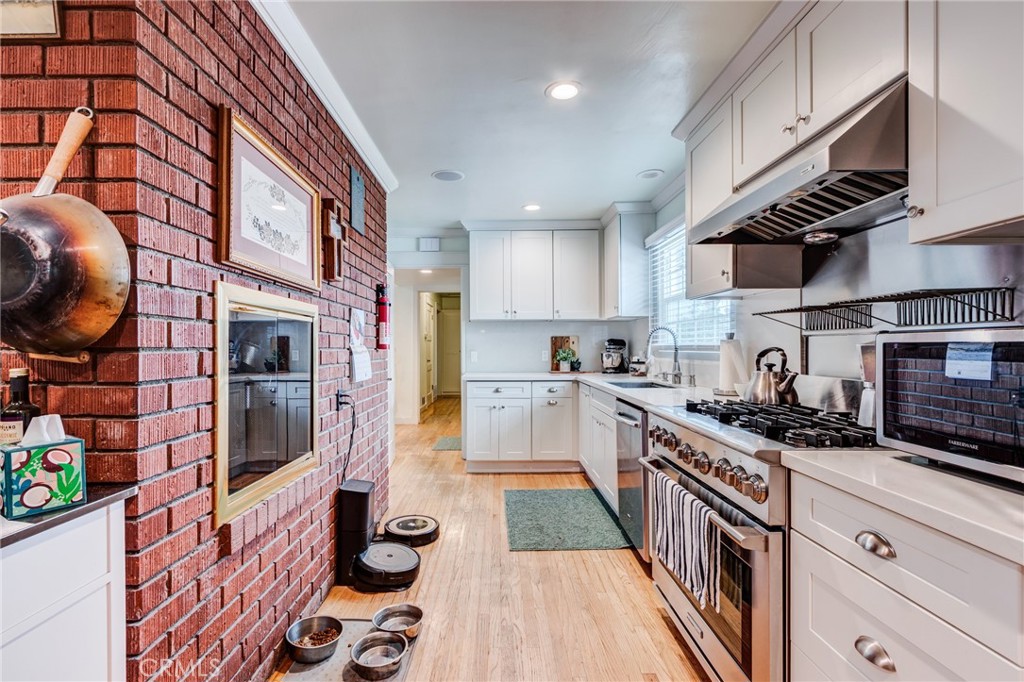 12438 Lambert Circle Property Photo 18