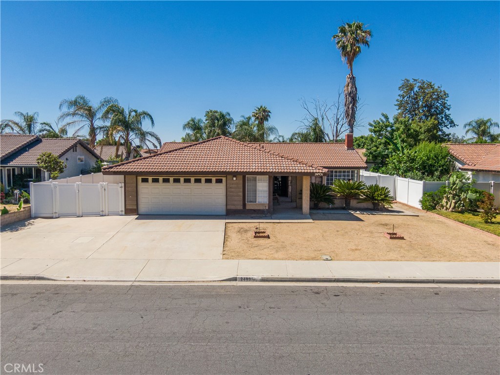 24931 Heil Drive Property Photo