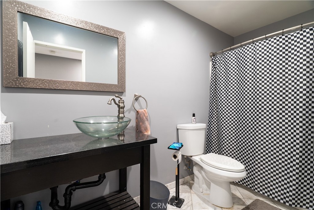 24931 Heil Drive Property Photo 10