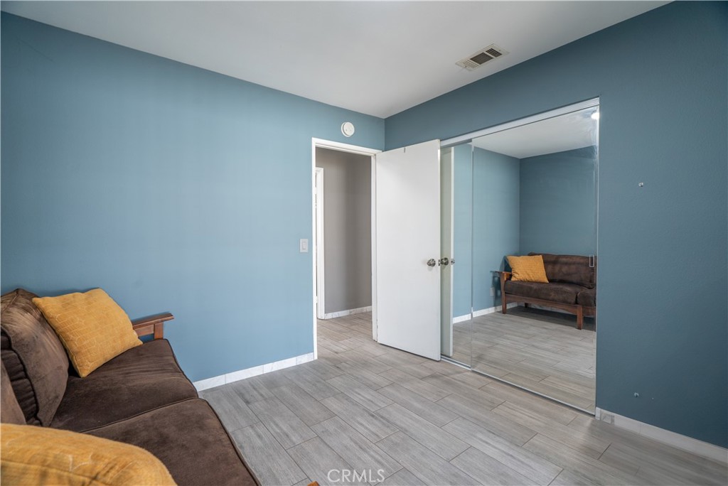 24931 Heil Drive Property Photo 13