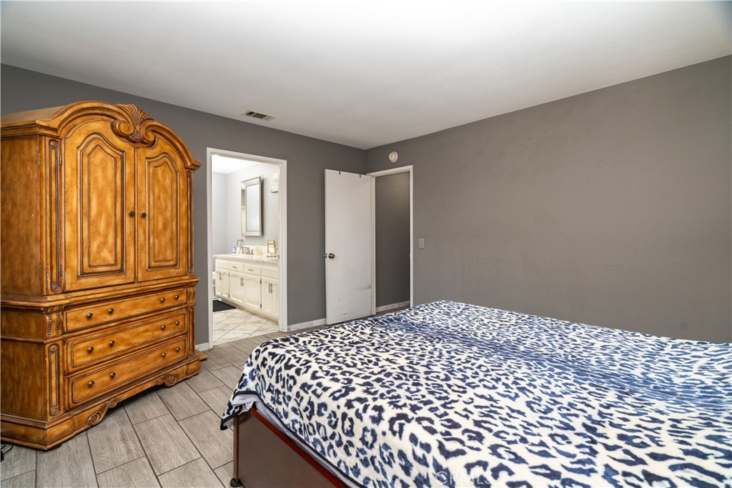 24931 Heil Drive Property Photo 19