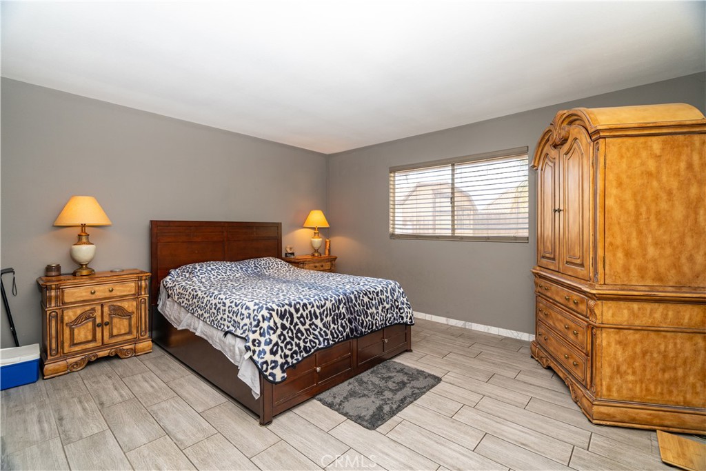 24931 Heil Drive Property Photo 20